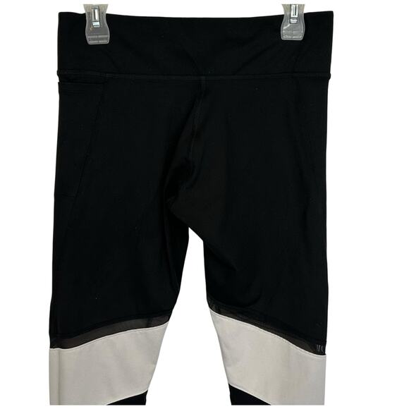 PINK Victoria's Secret Ultimate 7/8 Leggings Black White Mesh Striped Size M - Picture 7 of 10